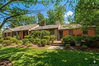 1017 Friendly Road, Upper Brookville, NY 11771