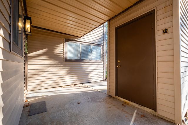 12100 Rainwood Rd Apt 24, Little Rock, AR 72212