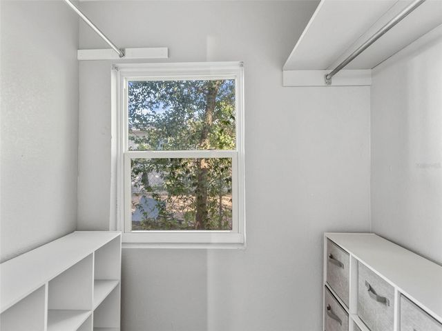 4016 W NASSAU STREET, Tampa, FL 33607