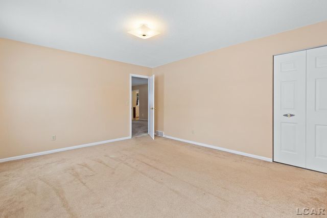 211 S Maumee Street, Tecumseh, MI 49286