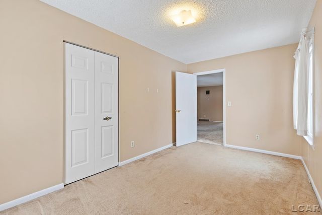 211 S Maumee Street, Tecumseh, MI 49286