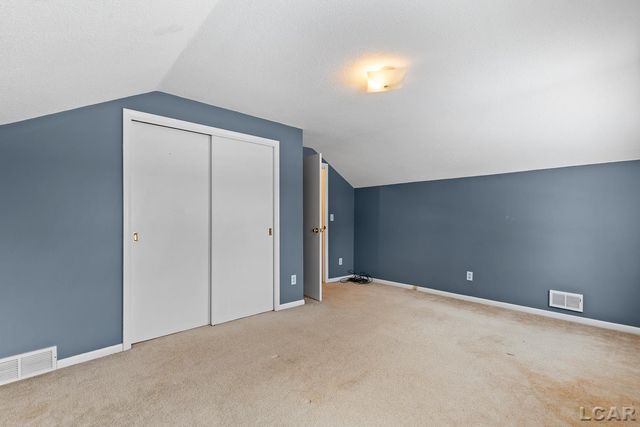 211 S Maumee Street, Tecumseh, MI 49286