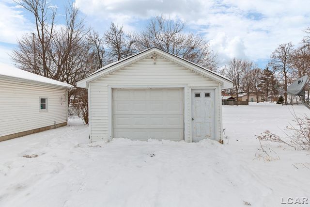 211 S Maumee Street, Tecumseh, MI 49286