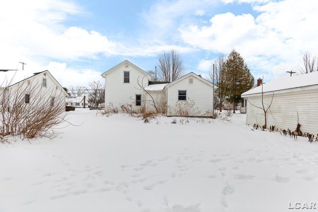 211 S Maumee Street, Tecumseh, MI 49286