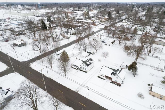 211 S Maumee Street, Tecumseh, MI 49286