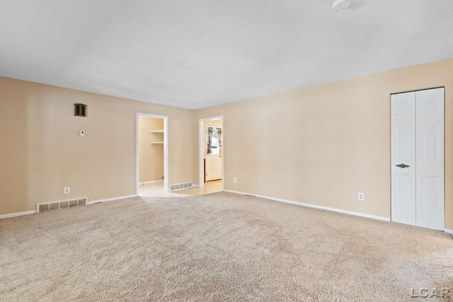 211 S Maumee Street, Tecumseh, MI 49286