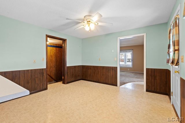 211 S Maumee Street, Tecumseh, MI 49286