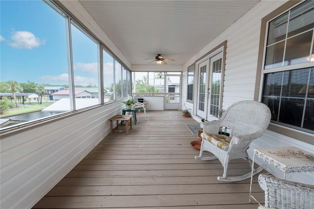 78 SE 901 AVENUE, Suwannee, FL 32692