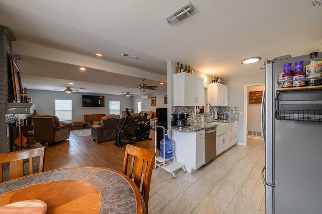 1308 AMHERST STREET, Burkburnett, TX 76354