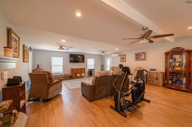 1308 AMHERST STREET, Burkburnett, TX 76354