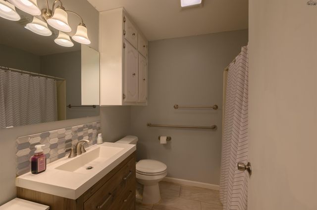 1308 AMHERST STREET, Burkburnett, TX 76354