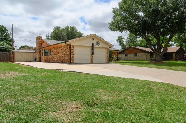 1308 AMHERST STREET, Burkburnett, TX 76354