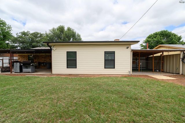 1308 AMHERST STREET, Burkburnett, TX 76354
