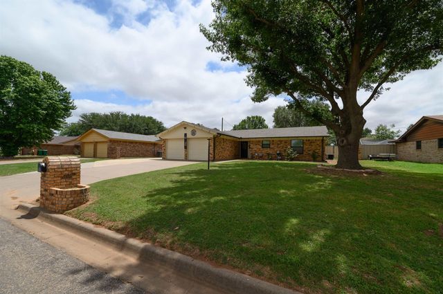 1308 AMHERST STREET, Burkburnett, TX 76354