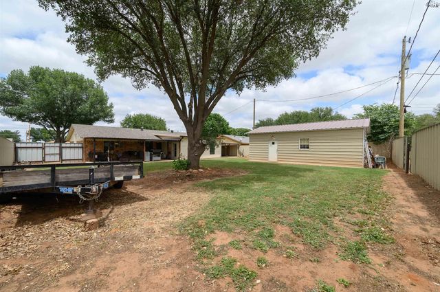 1308 AMHERST STREET, Burkburnett, TX 76354
