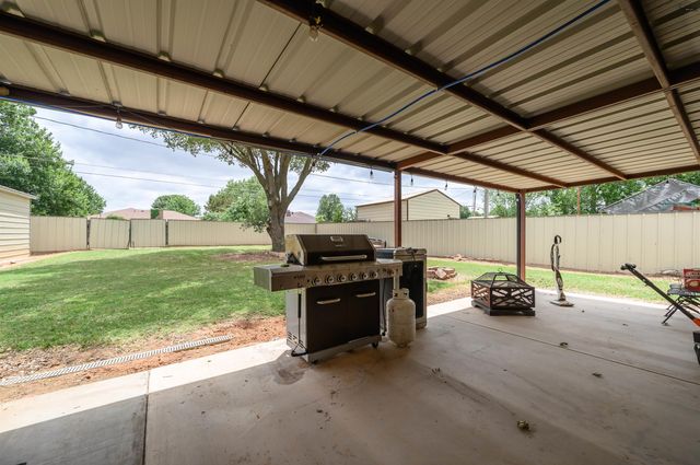 1308 AMHERST STREET, Burkburnett, TX 76354