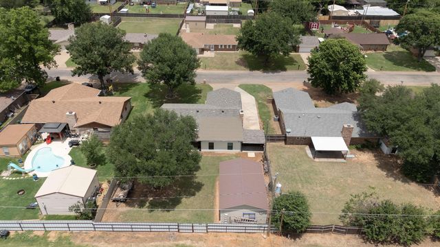 1308 AMHERST STREET, Burkburnett, TX 76354