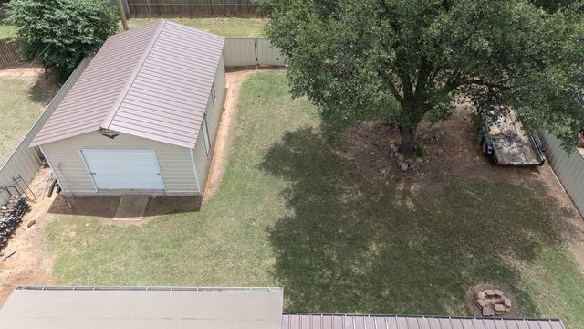 1308 AMHERST STREET, Burkburnett, TX 76354