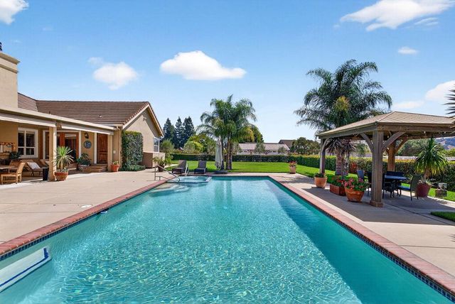 12315 Harding Avenue, San Martin, CA 95046