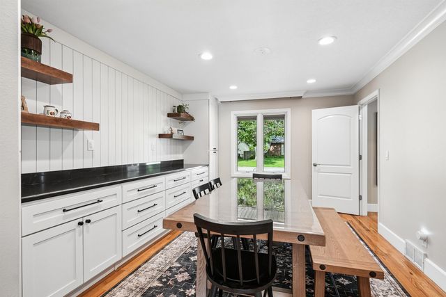3609 Kingswood Place, Waterloo, IA 50701