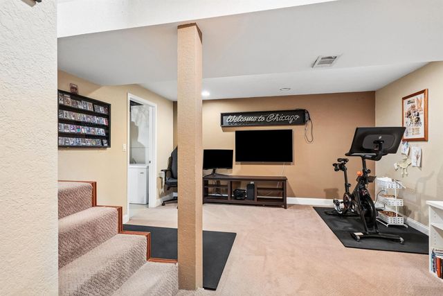 3609 Kingswood Place, Waterloo, IA 50701