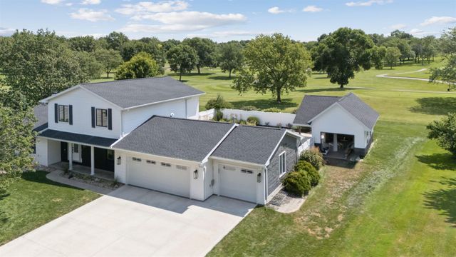 3609 Kingswood Place, Waterloo, IA 50701