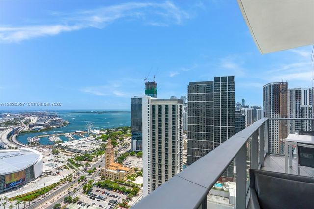 851 NE 1st Ave 3909, Miami, FL 33132
