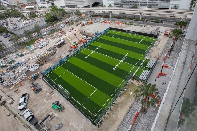 851 NE 1st Ave 3909, Miami, FL 33132