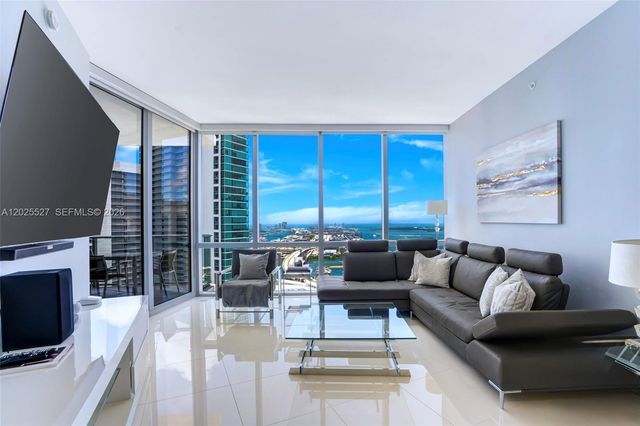 851 NE 1st Ave 3909, Miami, FL 33132