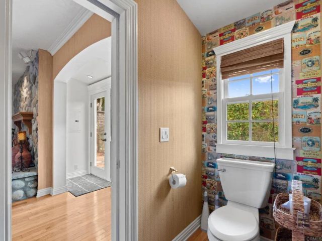 890 Passiflora Avenue, Encinitas, CA 92024