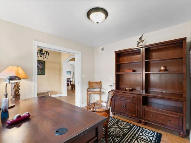 890 Passiflora Avenue, Encinitas, CA 92024