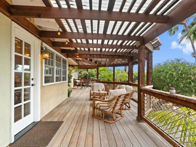890 Passiflora Avenue, Encinitas, CA 92024