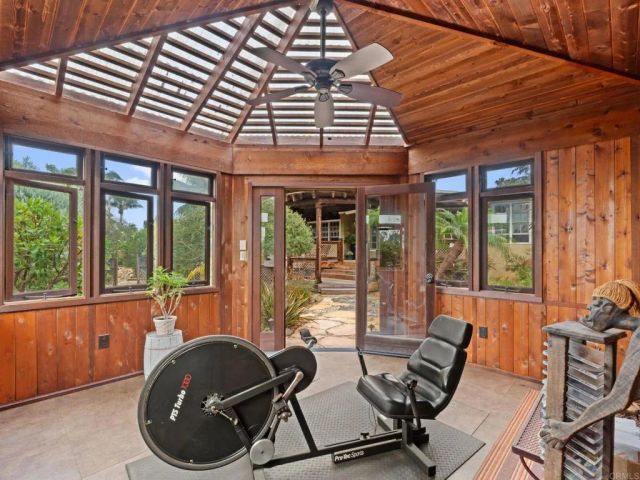 890 Passiflora Avenue, Encinitas, CA 92024