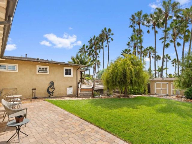 890 Passiflora Avenue, Encinitas, CA 92024