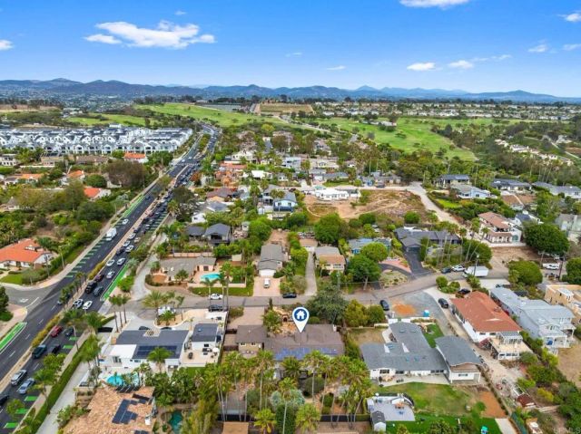 890 Passiflora Avenue, Encinitas, CA 92024