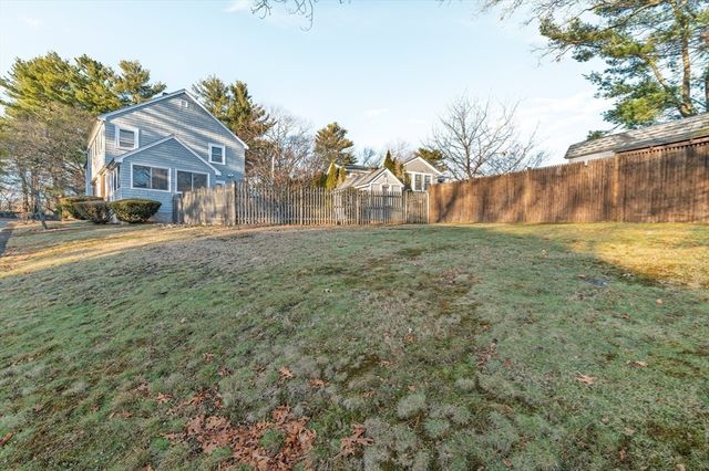 37 Morey Rd, Boston, MA 02132