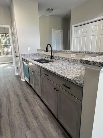 12 Georgian Circle, Adairsville, GA 30103