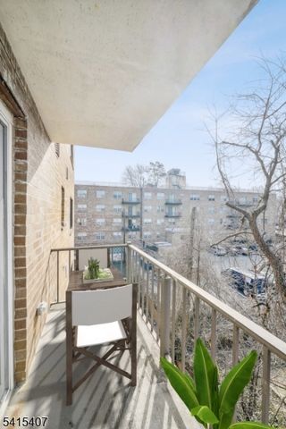 18 Prospect St 4D, South Orange Village Twp., NJ 07079