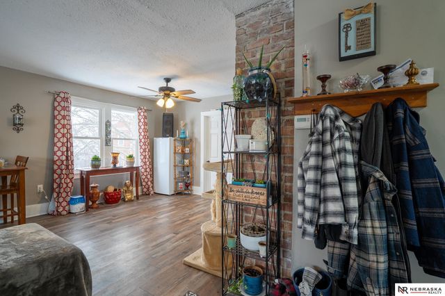 425-427 W Military Avenue, Fremont, NE 68025