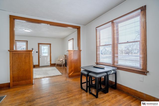 425-427 W Military Avenue, Fremont, NE 68025