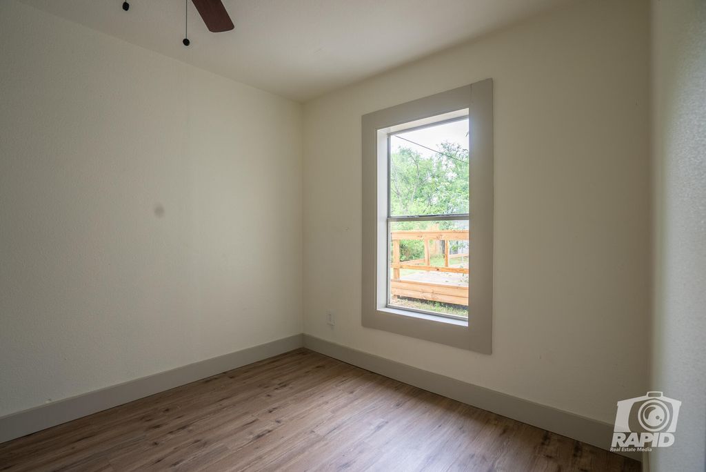 Image 19 of property listing at 410 W 40th Street, San Angelo, TX 76903