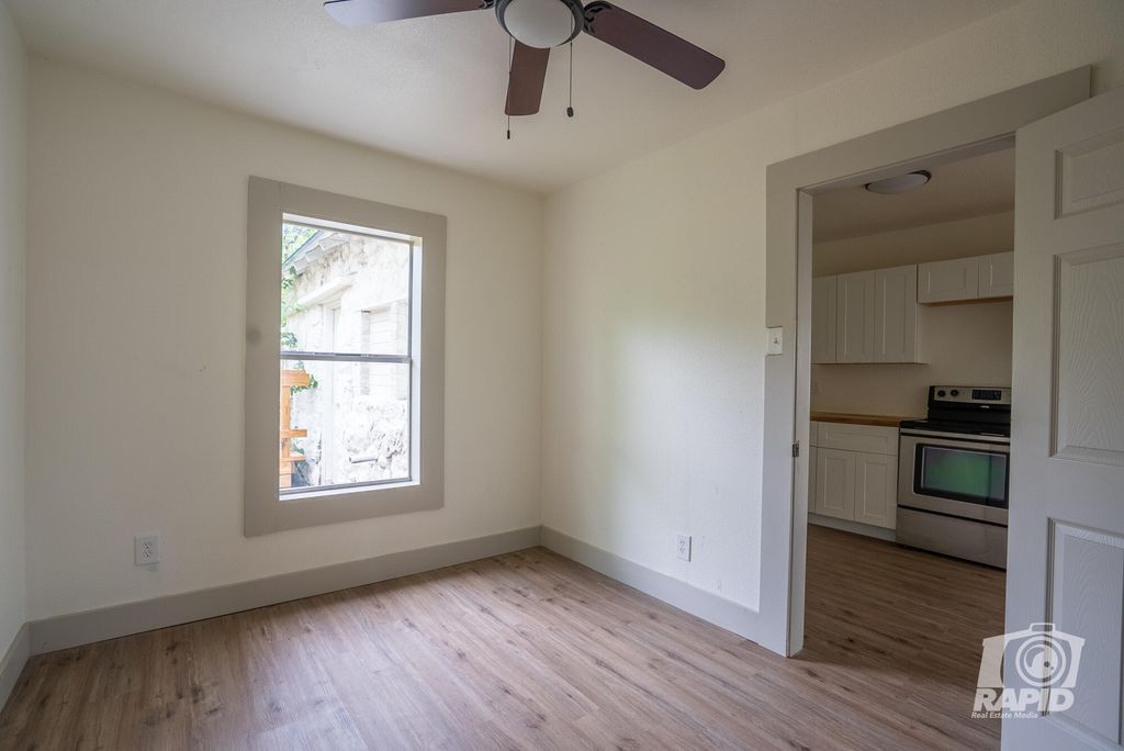 Image 21 of property listing at 410 W 40th Street, San Angelo, TX 76903