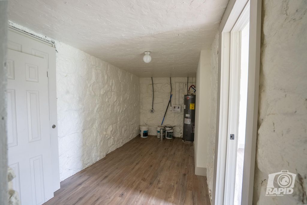 Image 24 of property listing at 410 W 40th Street, San Angelo, TX 76903