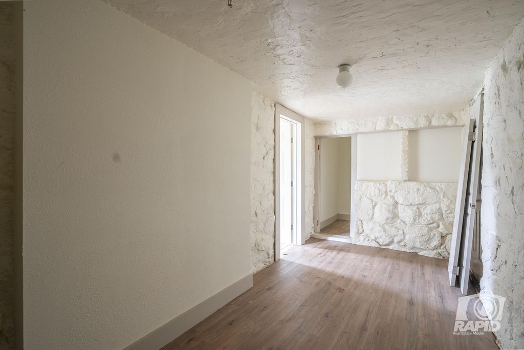 Image 25 of property listing at 410 W 40th Street, San Angelo, TX 76903