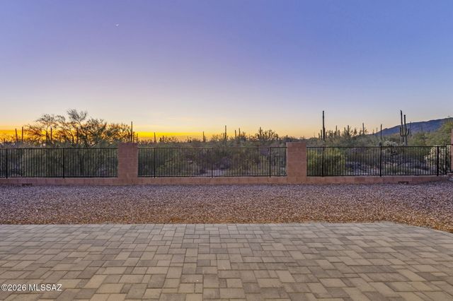 7758 W Sage Palm Lane, Marana, AZ 85658