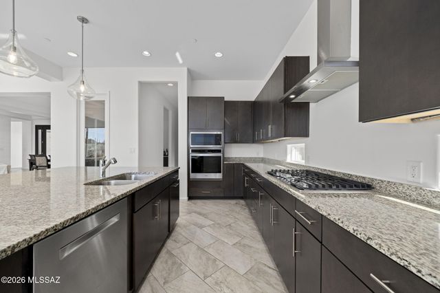 7758 W Sage Palm Lane, Marana, AZ 85658