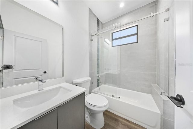 1024 HALBY AVENUE, Lehigh Acres, FL 33974