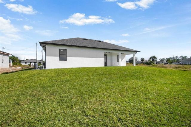 1024 HALBY AVENUE, Lehigh Acres, FL 33974