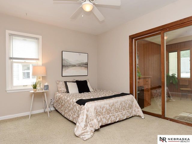 2731 Sharon Drive, Omaha, NE 68112