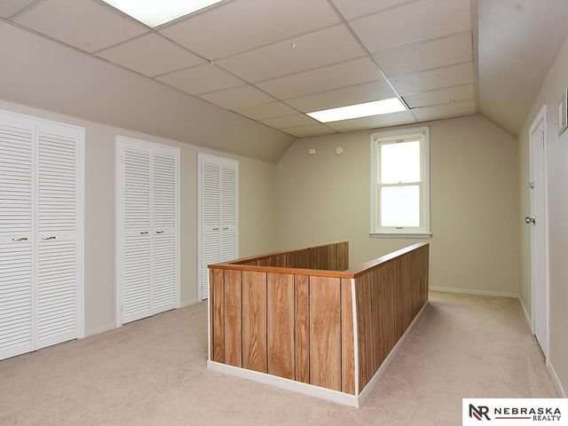 2731 Sharon Drive, Omaha, NE 68112